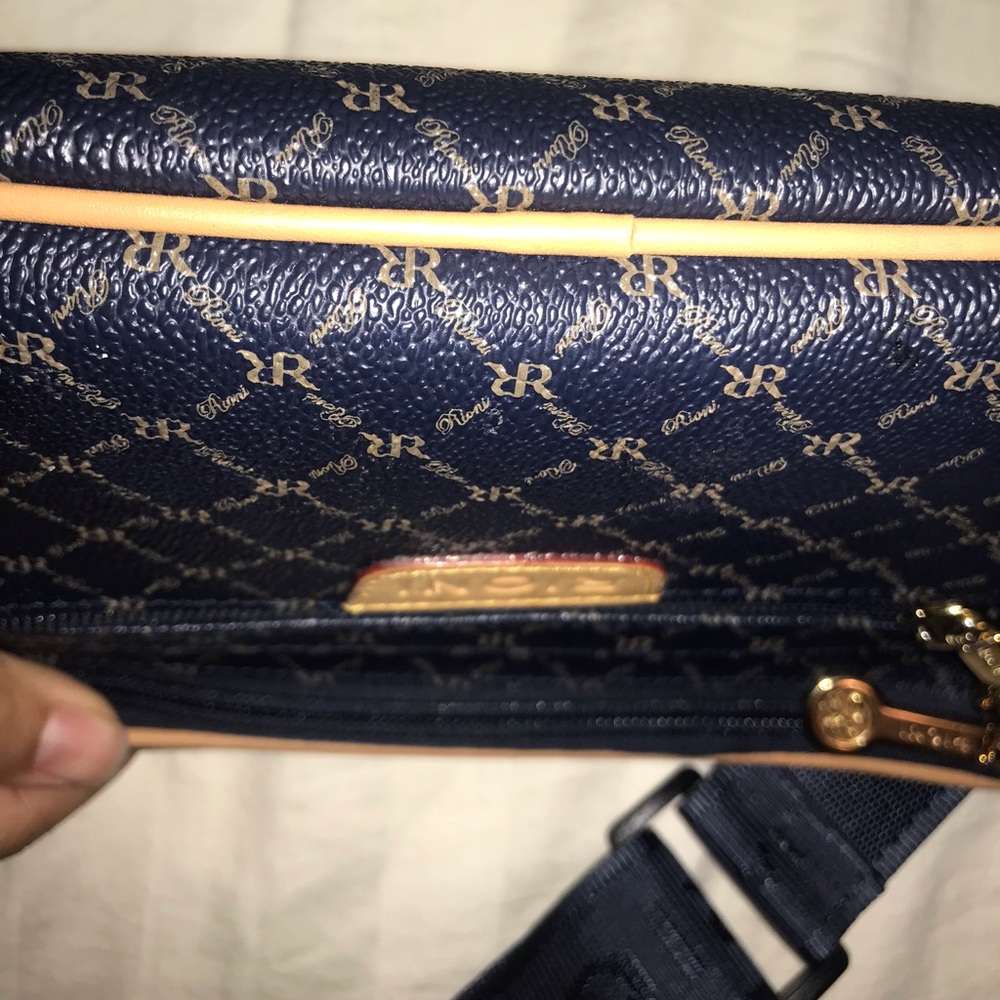 RIONI TRAVEL BAG - Picture 4 of 7